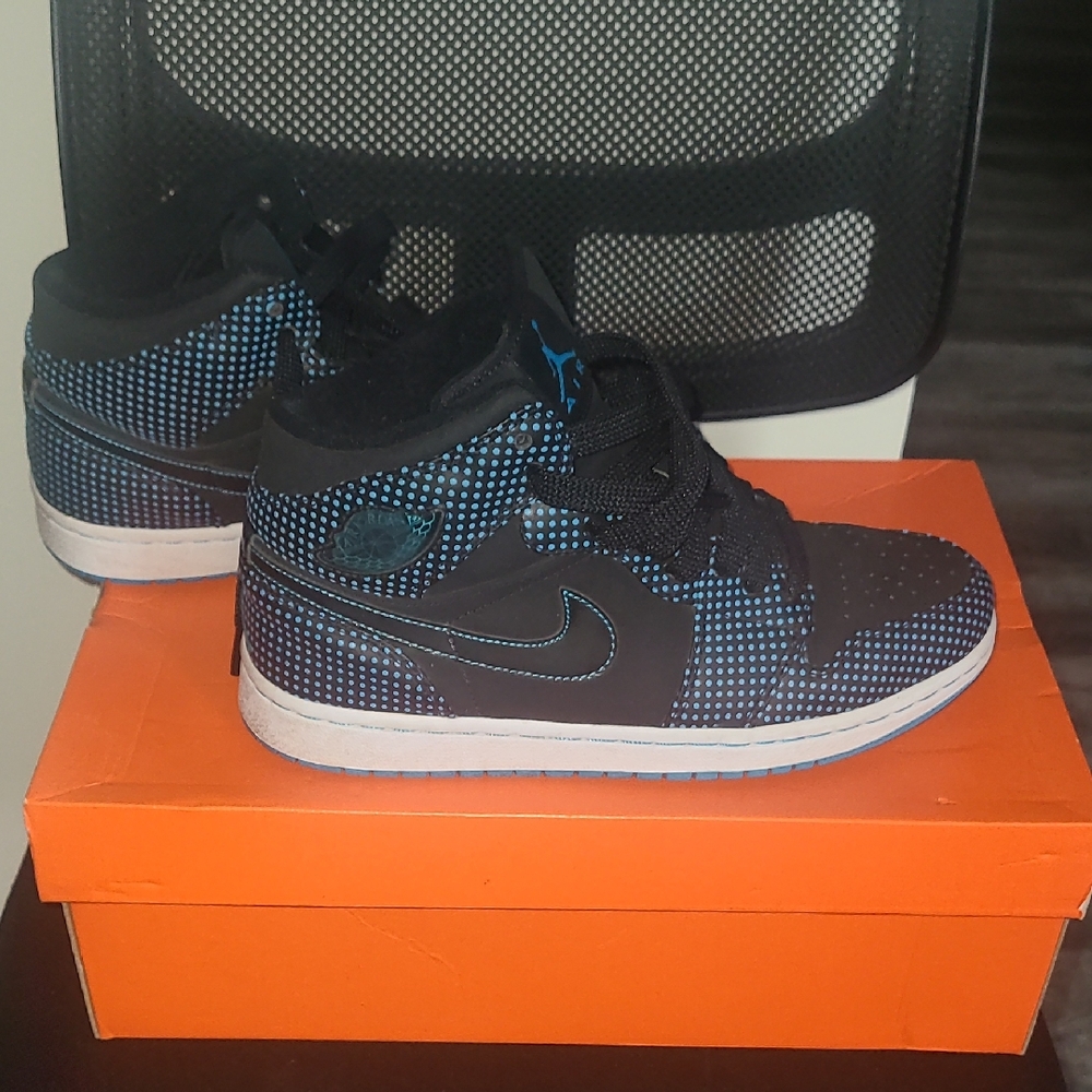 Nike Air Jordan Black and Blue Sneakers